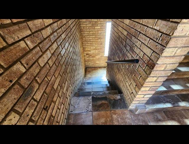 2 BEDROOM APARTMENT FOR SALE IN RANDFONTEIN CENTRAL